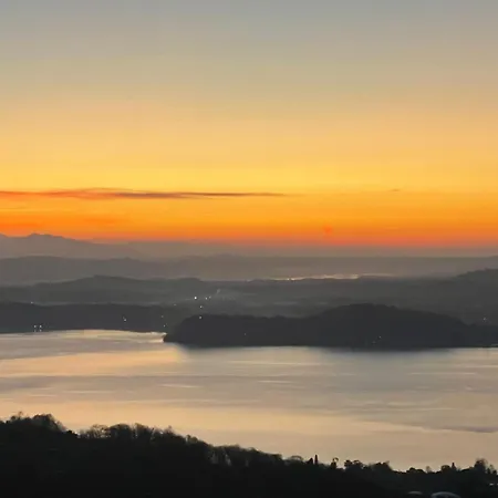 Vivaitalia Διαμέρισμα Massino Visconti